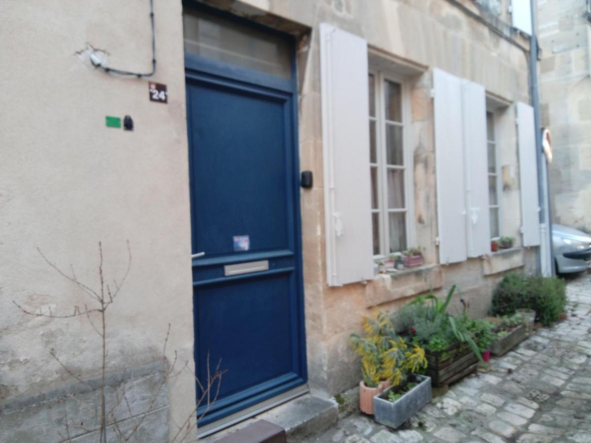 Vieux-Cognac, Chambre Avec Sa Salle De Bain Privative Exterior foto